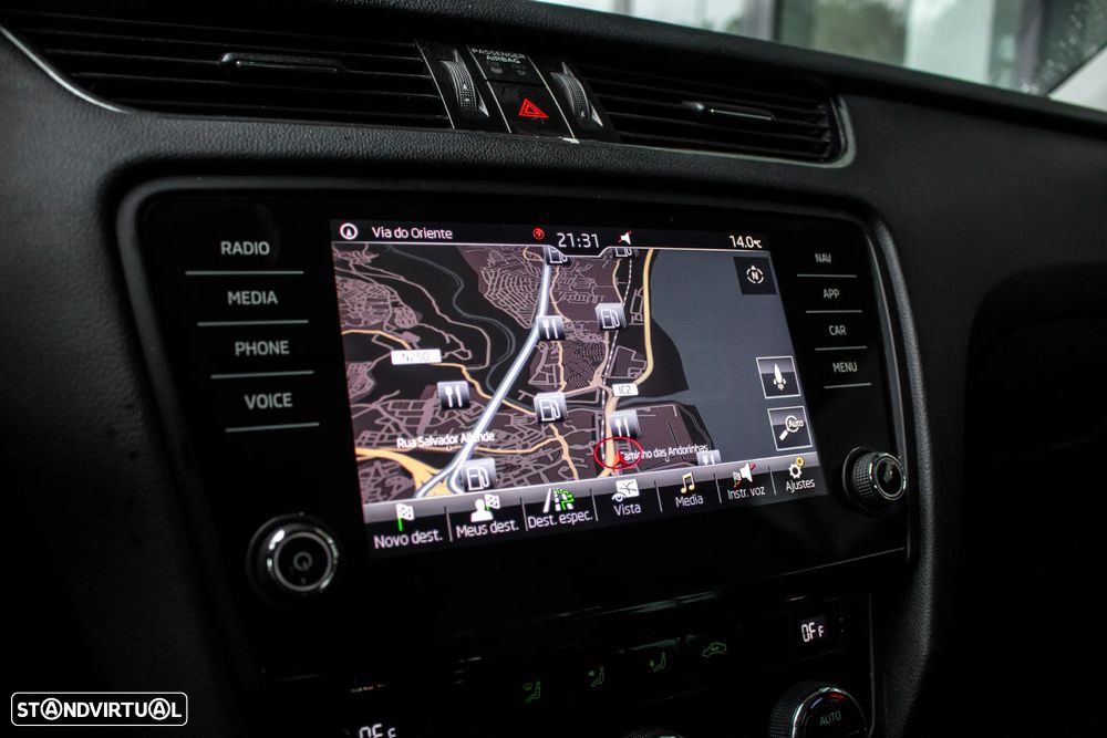 Skoda Octavia Break 1.6 TDI DSG Style - 42