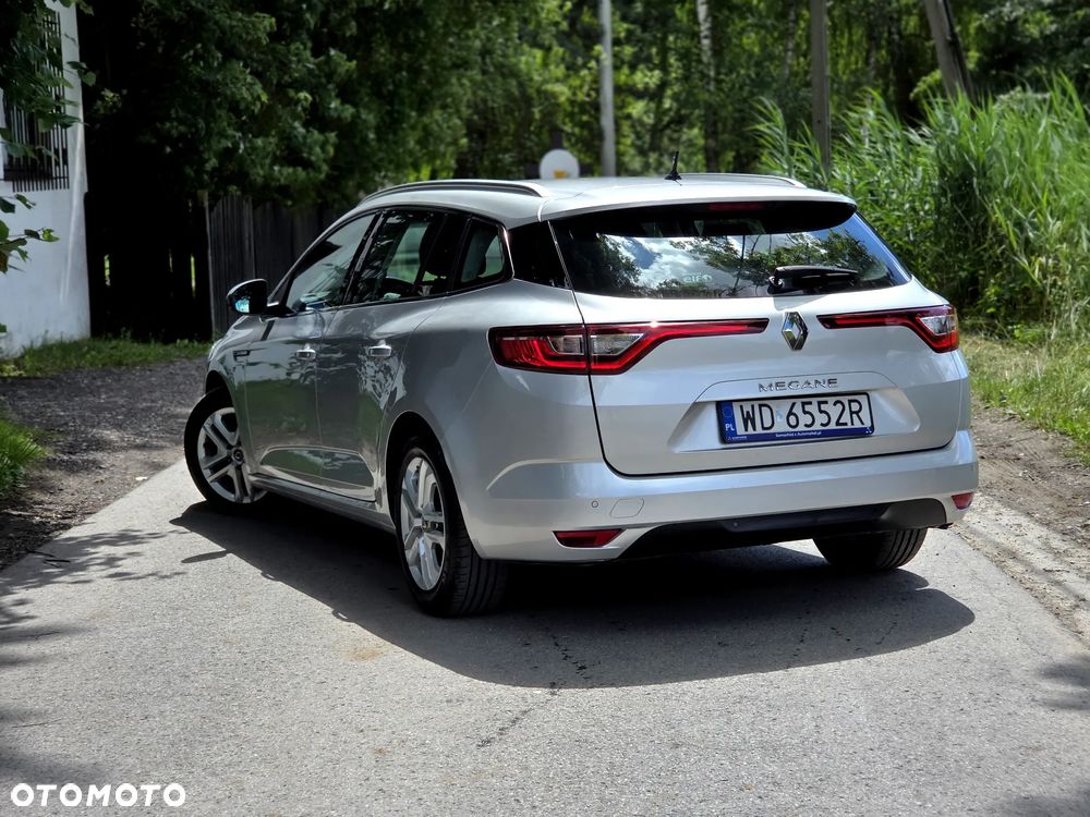 Renault Megane 1.5 Blue dCi Equilibre - 9