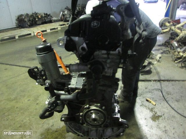 Motor AVB AUDI A4 2001 1.9TDI  100CV - 1