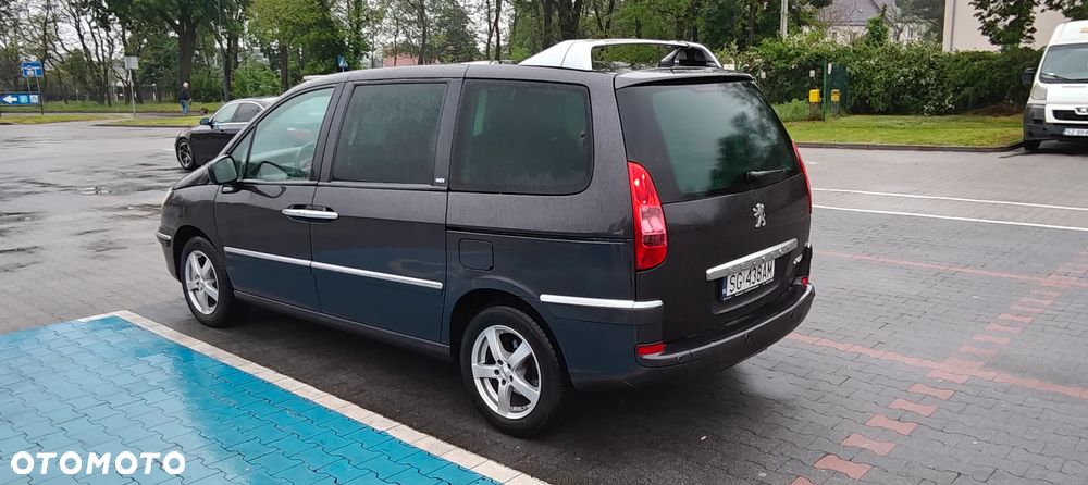 Peugeot 807 HDi 135 Premium - 3