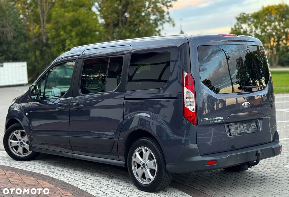 Ford Tourneo Connect Grand - 22