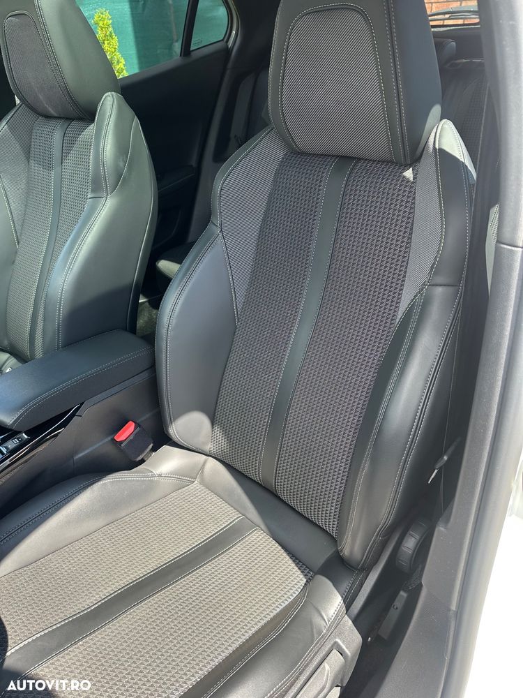 Peugeot 2008 1.2L PureTech 130 S&S EAT8 GT - 17