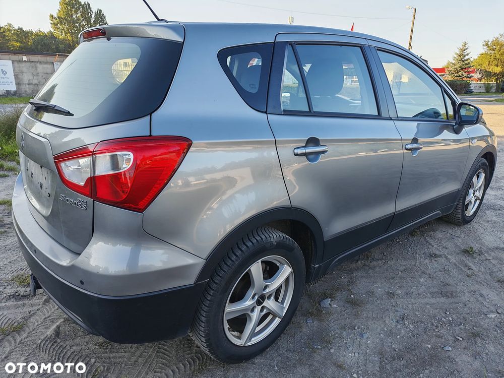 Suzuki SX4 S-Cross 1.6 VVT 4x2 Comfort - 11