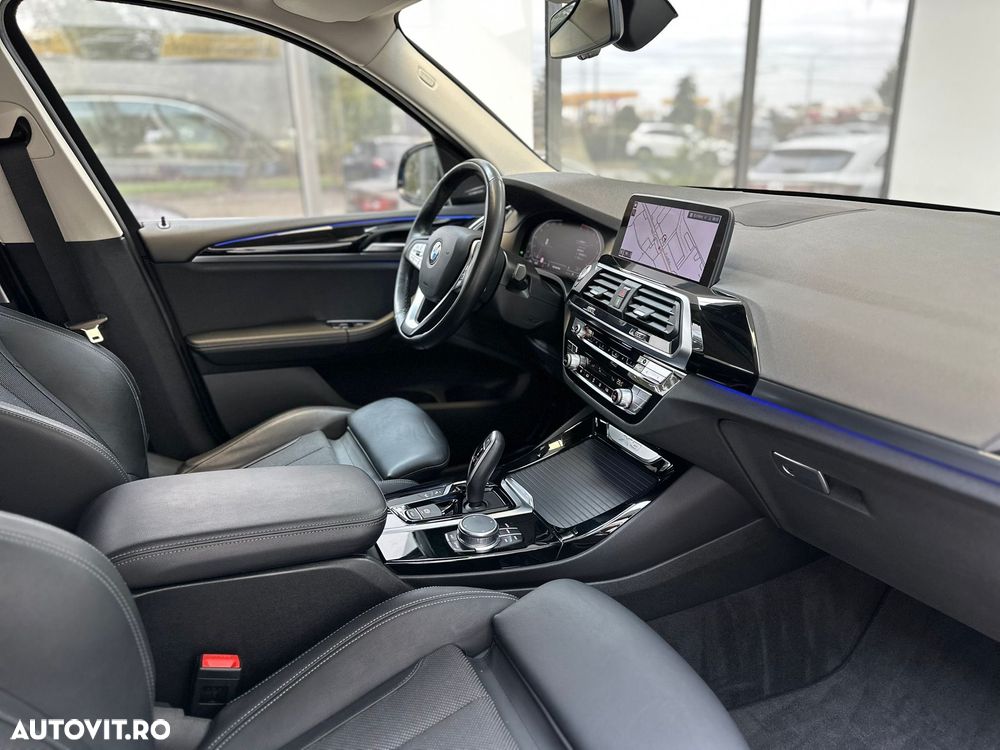 BMW X3 xDrive20d AT xLine - 13