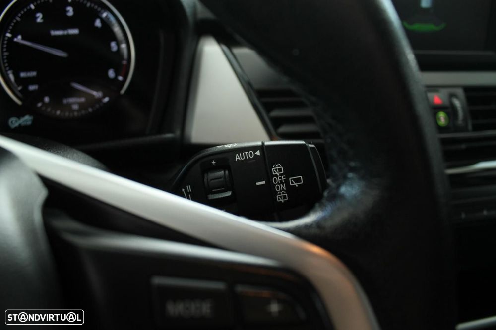 BMW 216 Active Tourer d Auto - 22