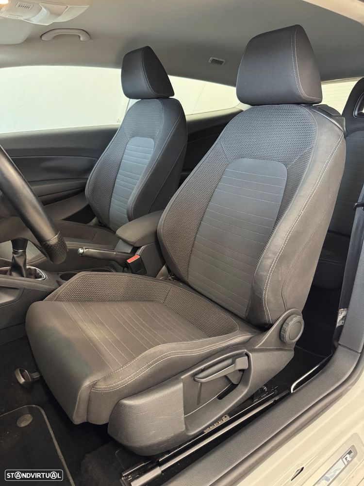 VW Scirocco 2.0 TDI R-Line - 8