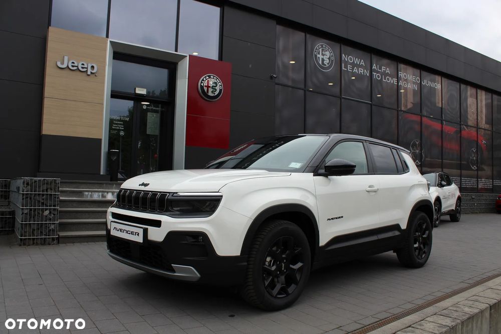 Jeep Avenger 1.2 T3 mHEV Black Edition FWD eDCT6 - 5