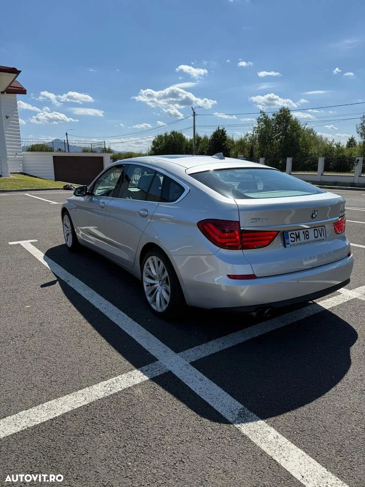 BMW Seria 5 530d xDrive Aut. GT - 3