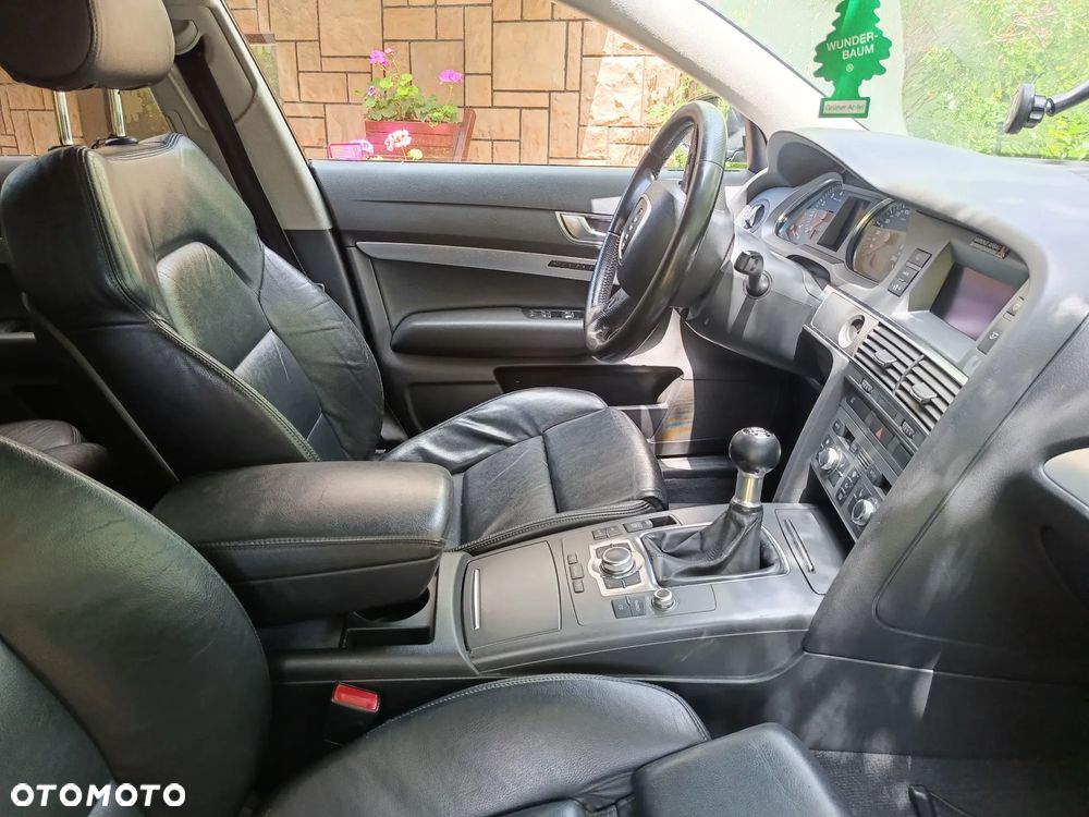 Audi A6 Avant 2.4 Quattro - 20