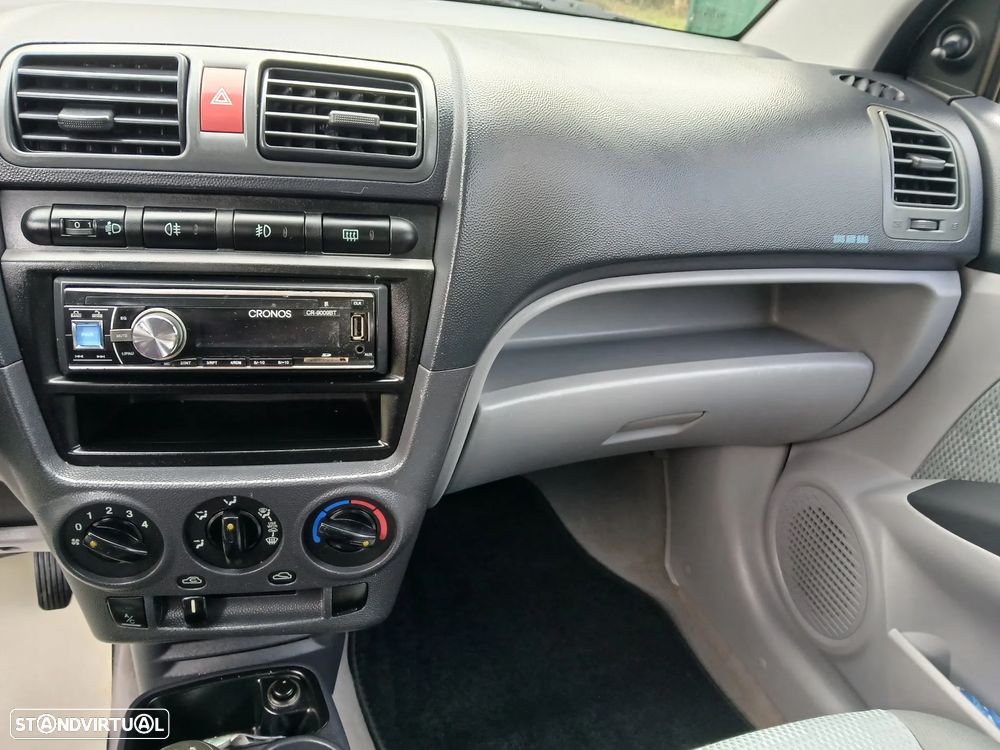 Kia Picanto 1.0L X - 12