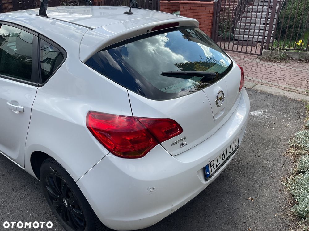 Opel Astra 1.6 - 6