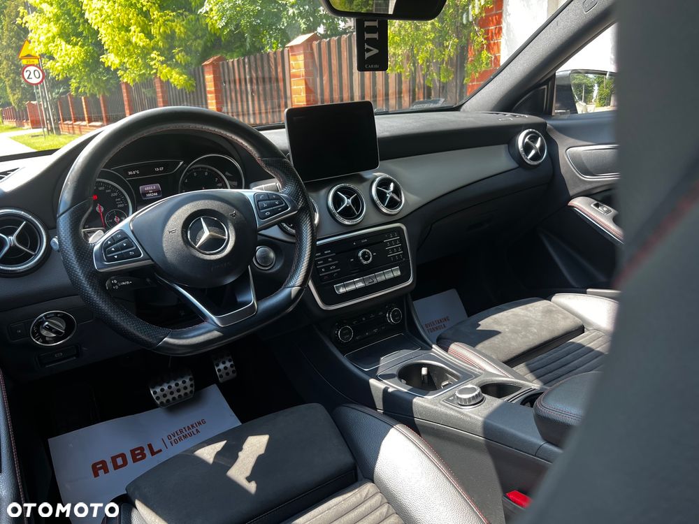 Mercedes-Benz CLA - 30