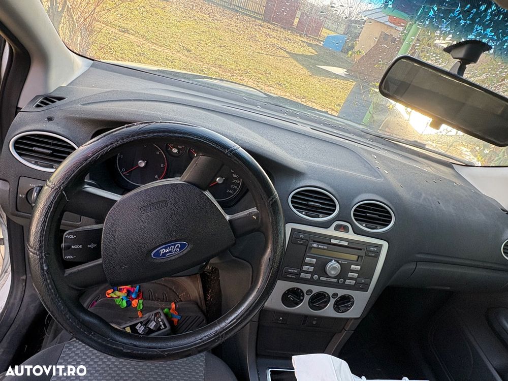 Ford Focus - 4