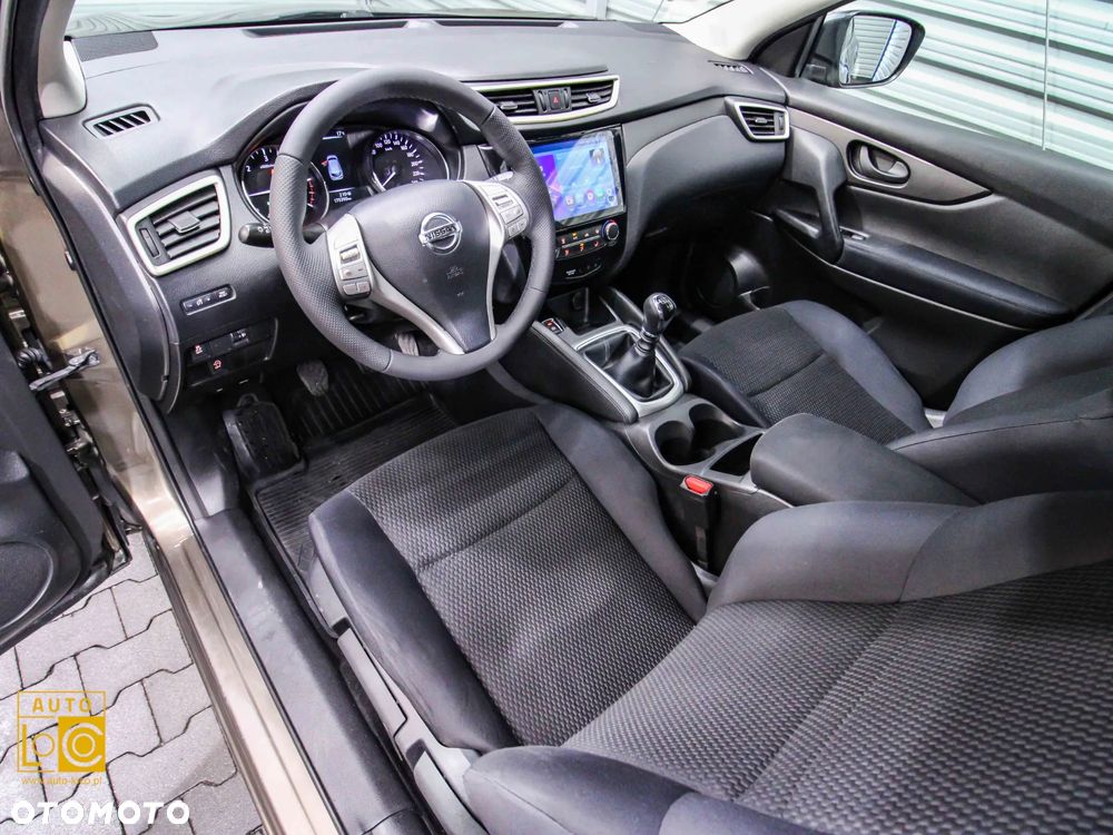 Nissan Qashqai 1.5 dCi N-Connecta - 17