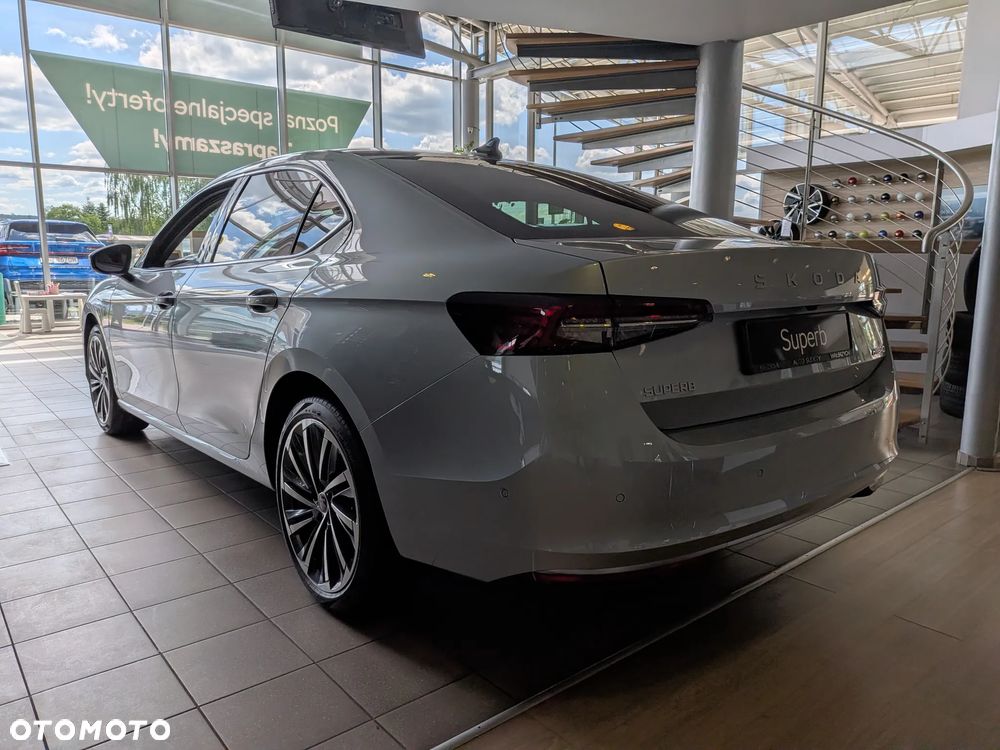 Skoda Superb 1.5 TSI L&K DSG - 6