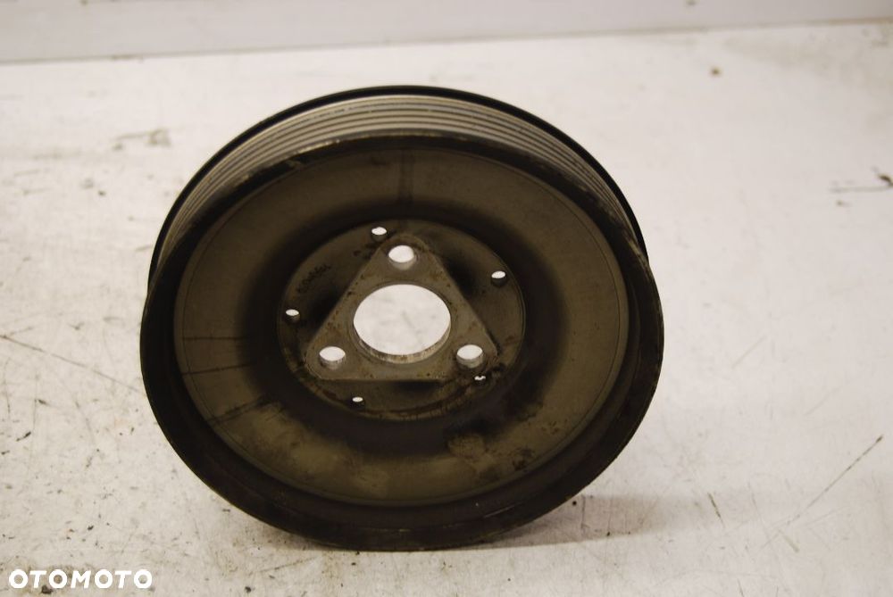 KOŁO PASOWE POMPY WSPOMAGANIA 078145255H VW PASSAT B5 2.8 AUDI A6 C5 - 2