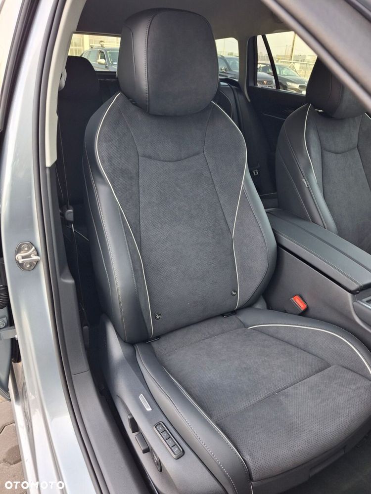 Volkswagen Passat - 21