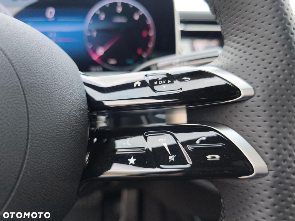 Mercedes-Benz Klasa E - 14