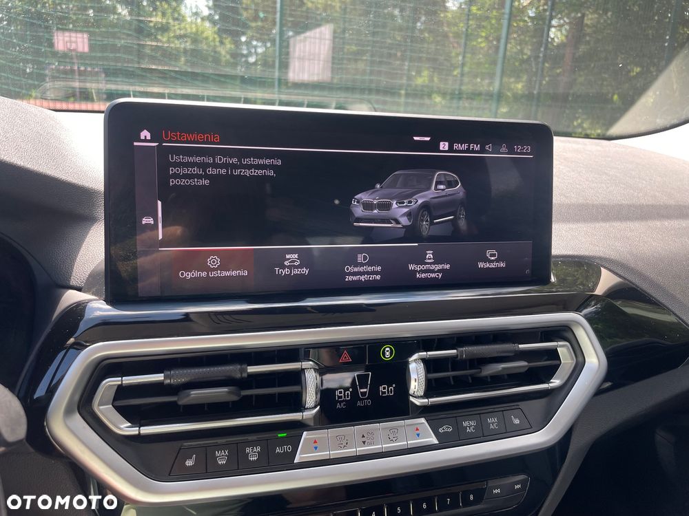 BMW X3 sDrive18d MHEV Luxury Line sport - 27