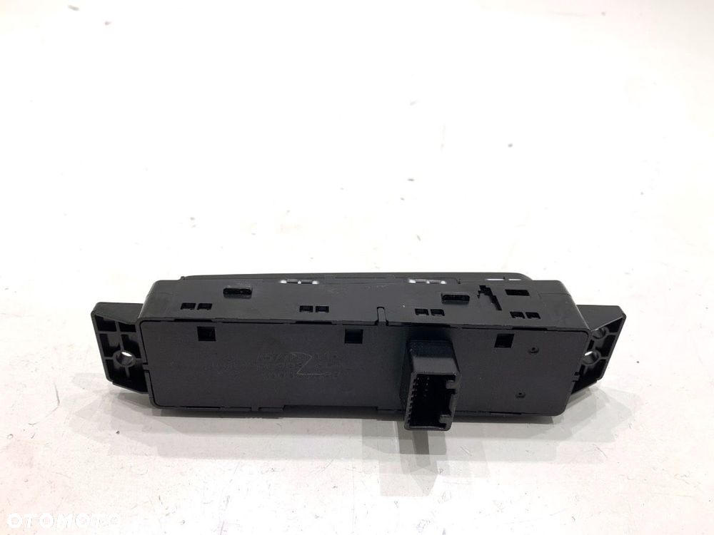 PANEL PRZEŁĄCZNIK  BAIC X75 2020 - DCT 138 kW [188 KM] A00089588 - 2