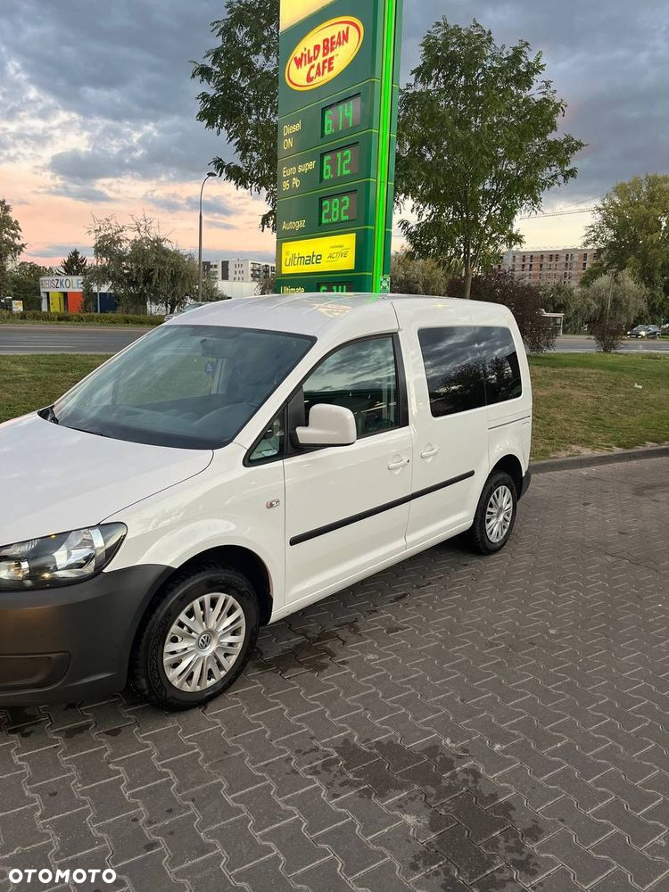 Volkswagen Caddy - 5