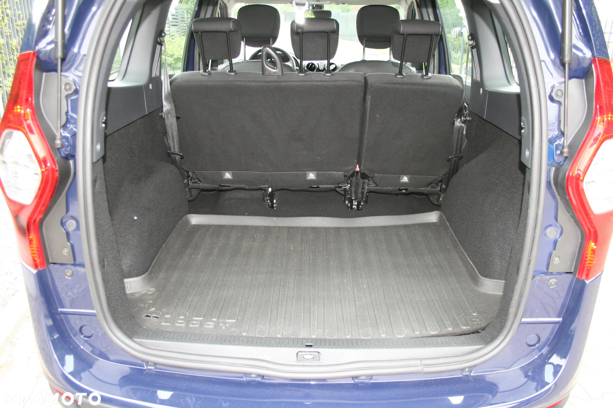 Dacia Lodgy 1.2 TCe Laureate S&S EU6 - 11
