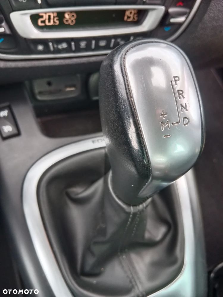 Renault Scenic 1.5 dCi Dynamique EDC - 14
