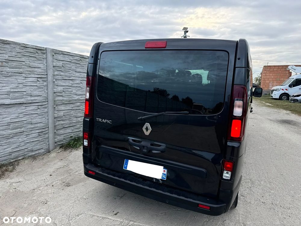 Renault Trafic 2.0 dCi EDC - 26