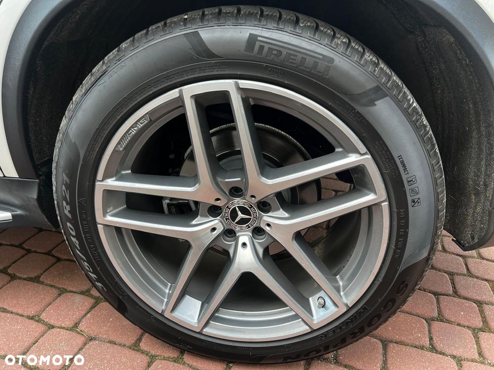 Mercedes-Benz GLE 350 d 4-Matic - 23