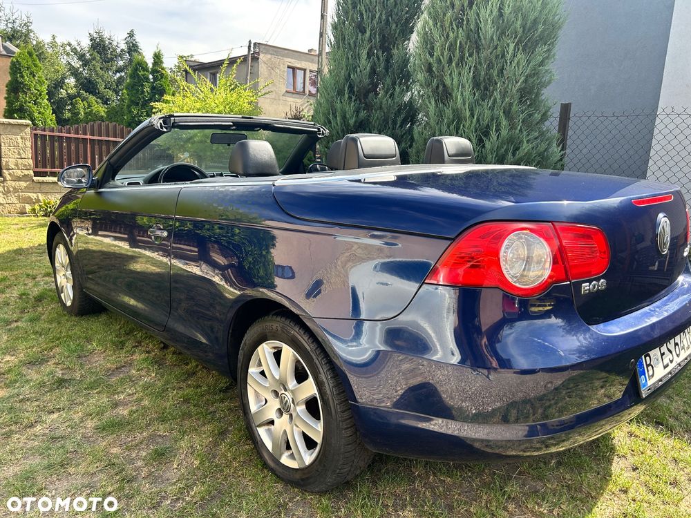 Volkswagen Eos 2.0 TDI DPF BlueMotion Technology - 4