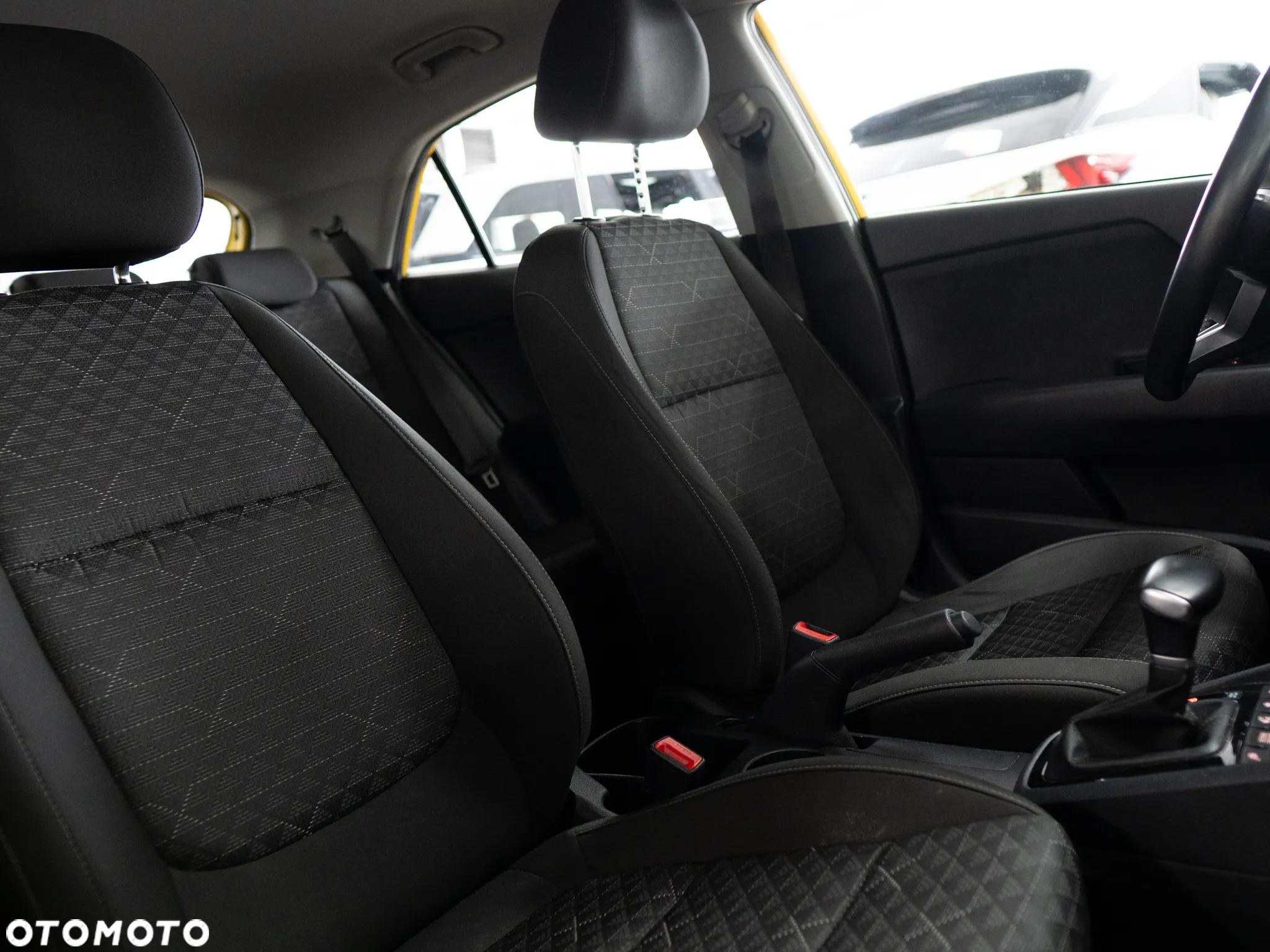 Kia Rio 1.0 T-GDI M DCT - 31