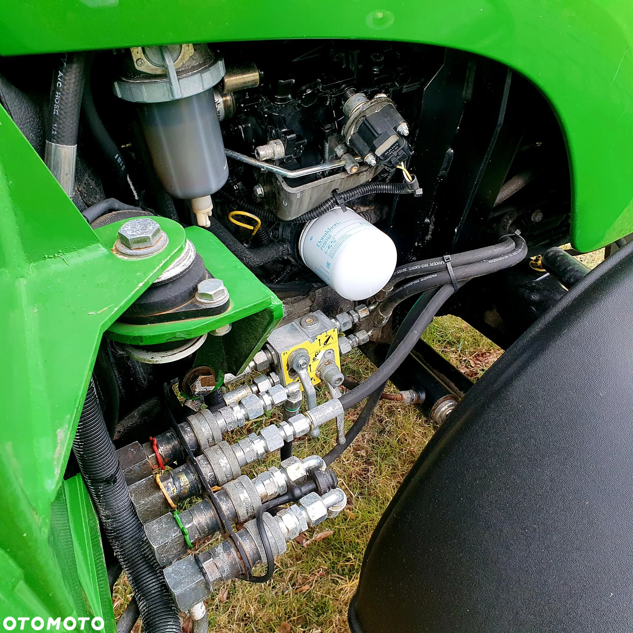 John Deere 3520 - 9