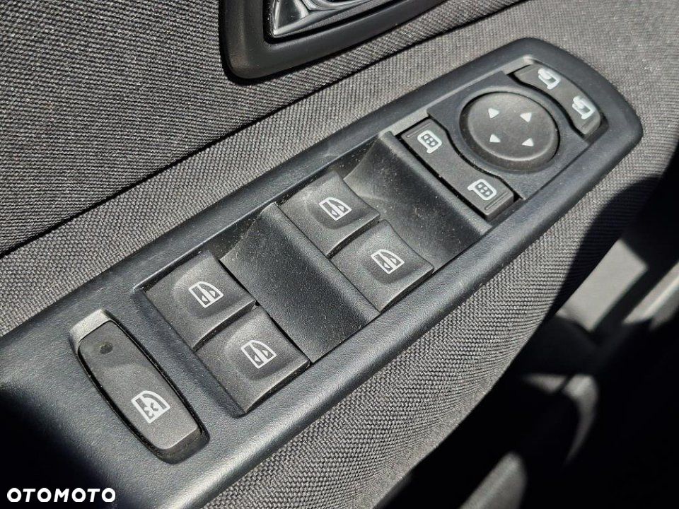 Renault Scenic - 23