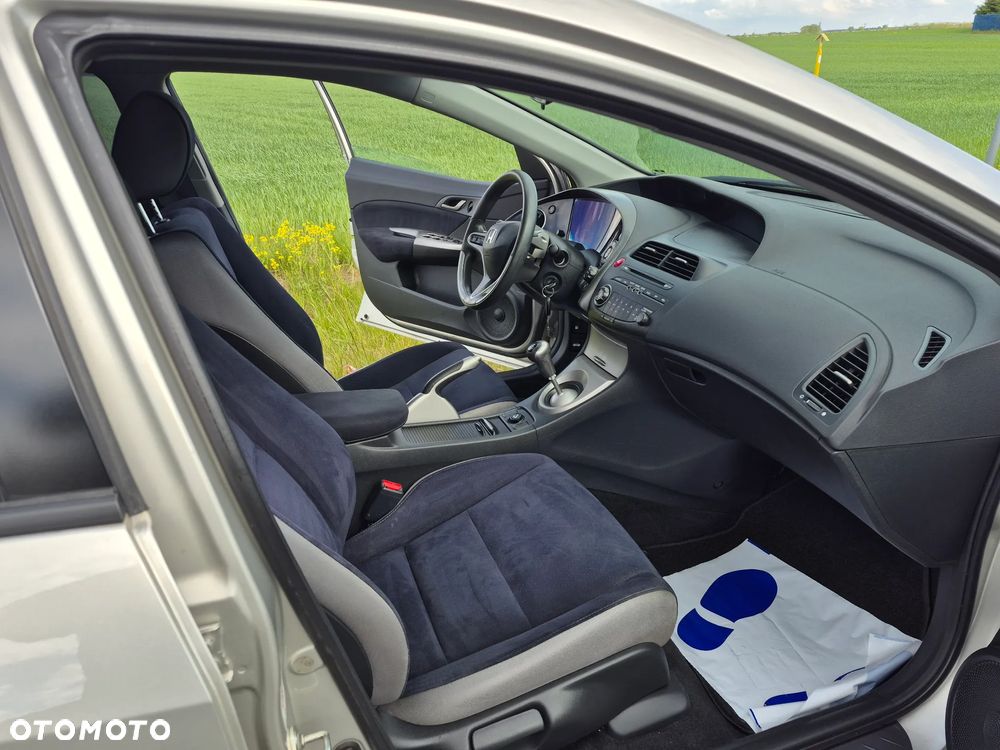 Honda Civic 1.4i-DSi - 10