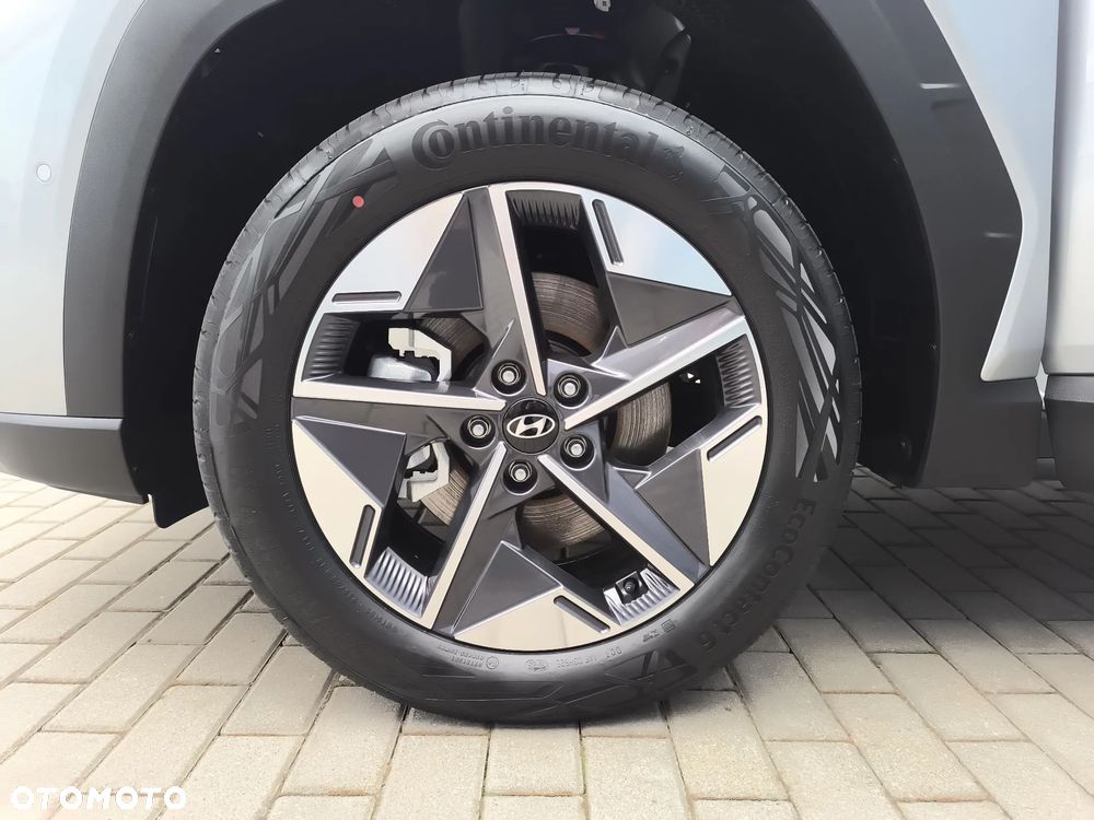 Hyundai Tucson 1.6 T-GDi HEV Executive 2WD - 18