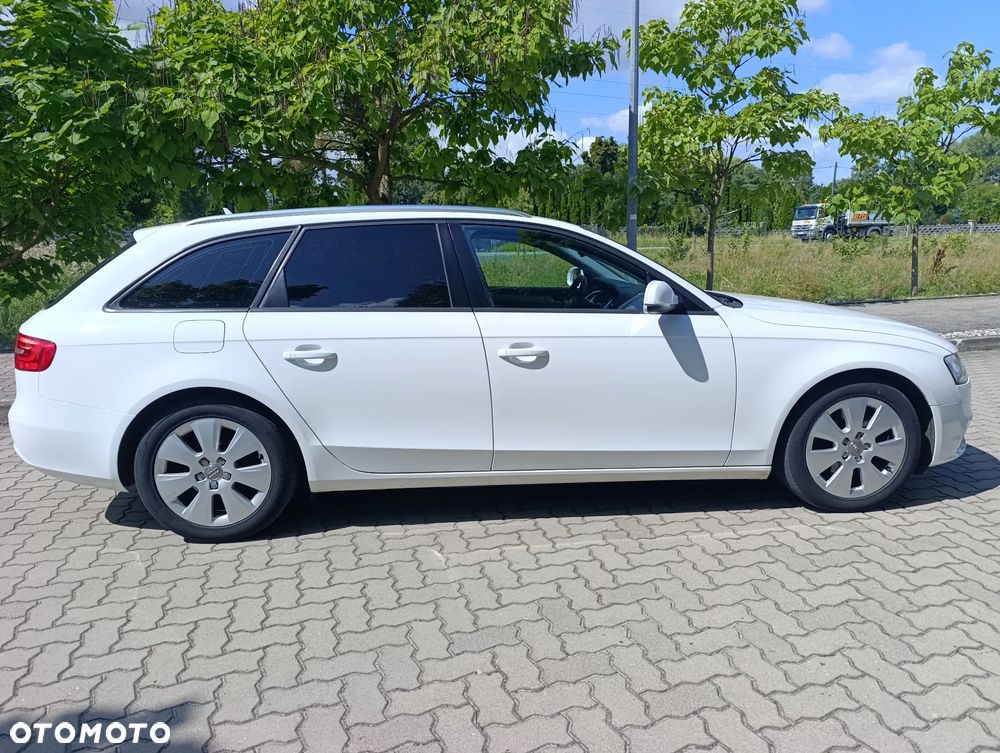 Audi A4 Avant 2.0 TDI DPF quattro Ambiente - 7