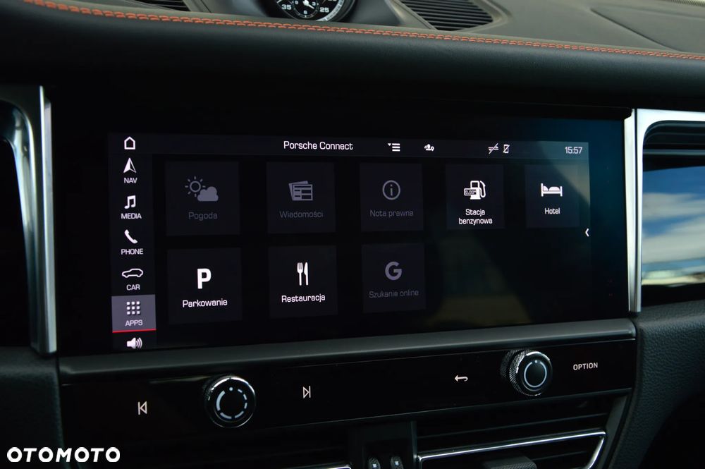 Porsche Macan S - 40