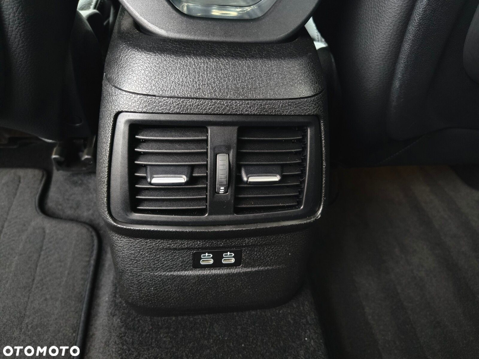 BMW Seria 2 218i M Sport - 23