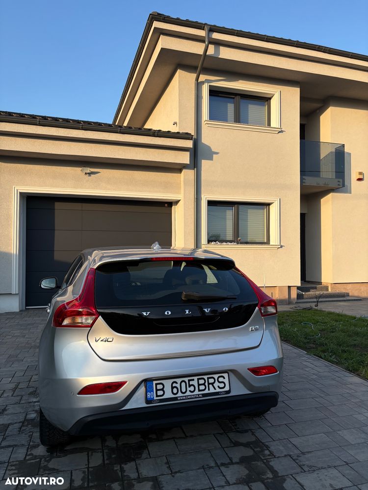Volvo V40 D2 Basic - 8