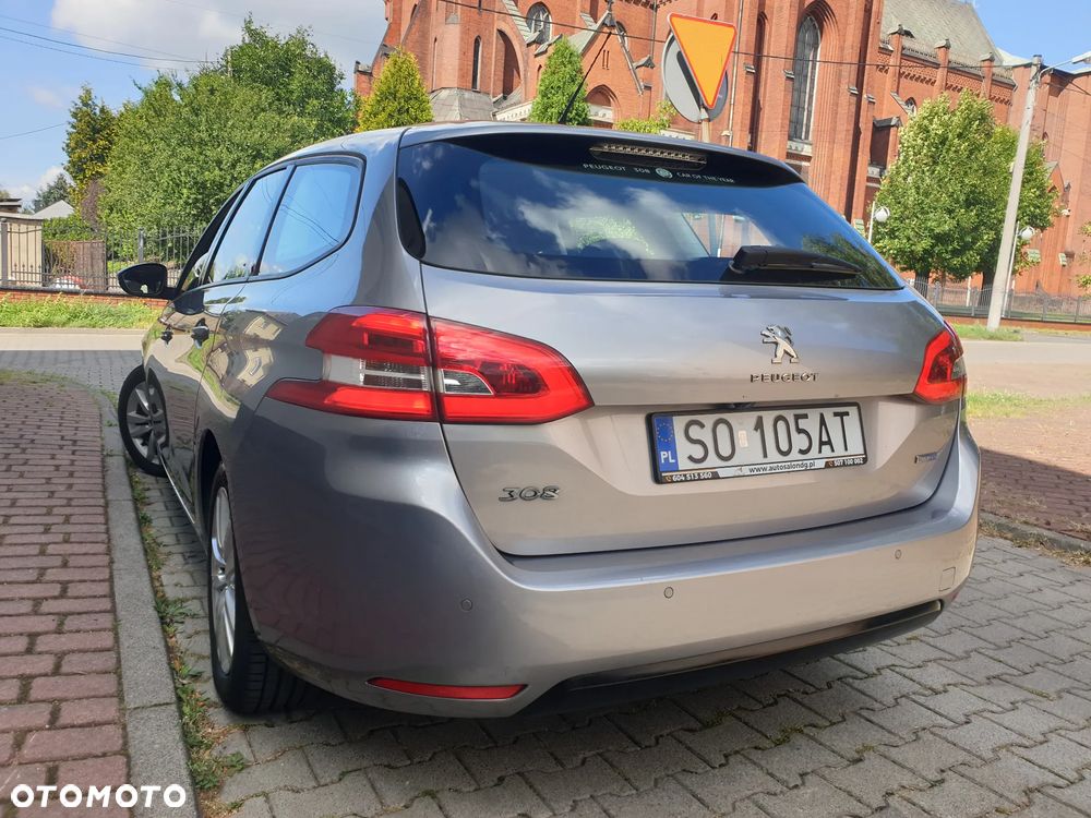 Peugeot 308 2.0 HDi Allure - 19