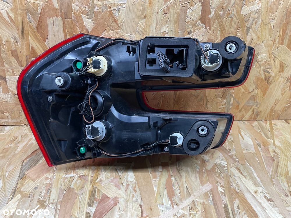 Tylna prawa lampa citroen c4 Grand Picasso II - 3