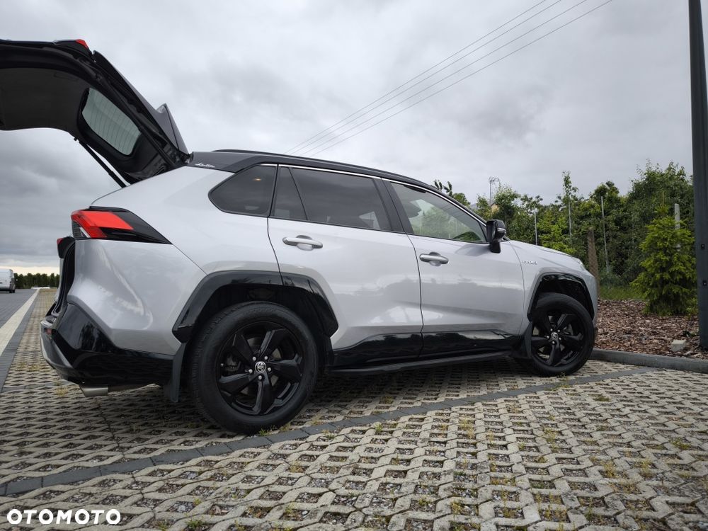 Toyota RAV4 - 5
