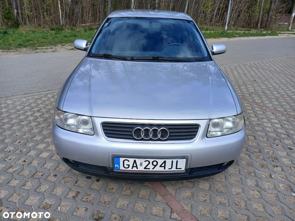 Audi A3 3-drzwiowe 1.6 S Line Sportpaket plus - 20