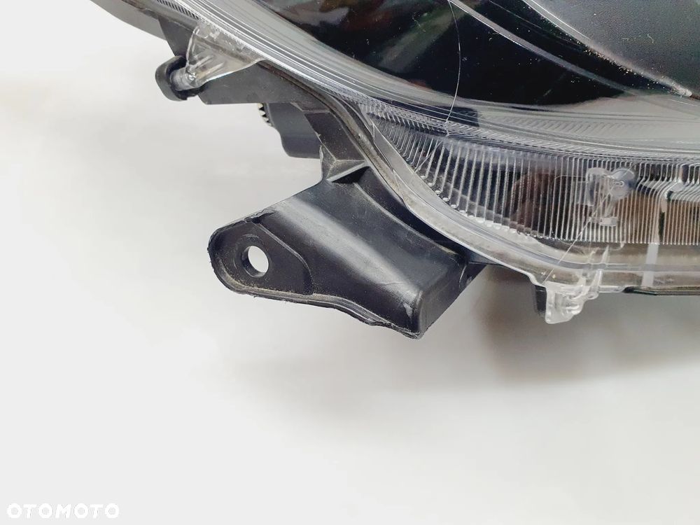 TOYOTA YARIS IV 4 19r+ LAMPA PRAWA PRZÓD KOITO K0-6 ORYGINAŁ EU!!! - 3