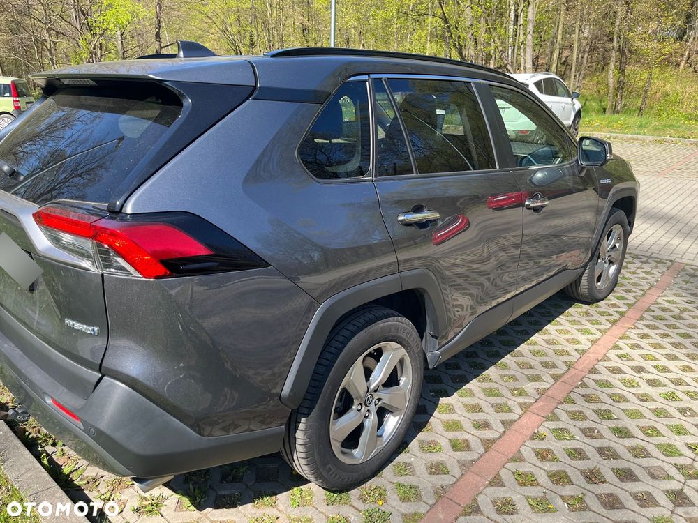 Toyota RAV4 2.5 XLE - 6