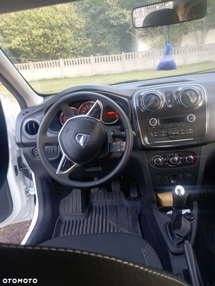 Dacia Sandero - 6