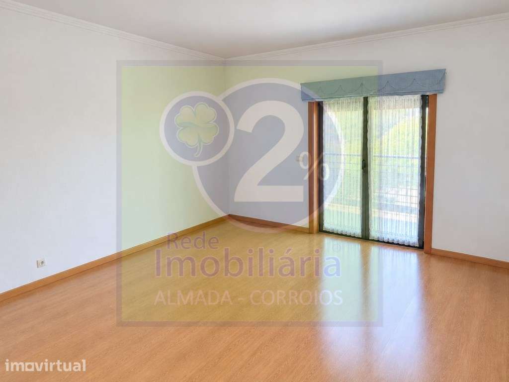 T2, Boa luminosidade, 2 lugares estacionamento - Grande imagem: 4/9