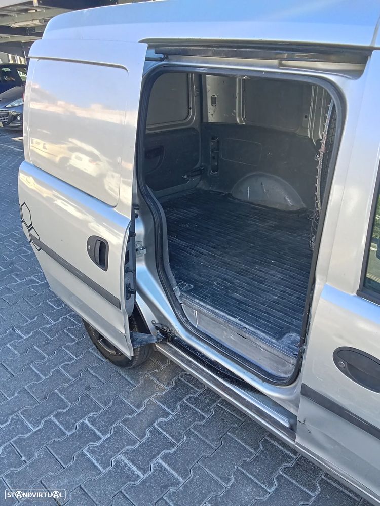 Opel Combo 1.3 CDTi - 8