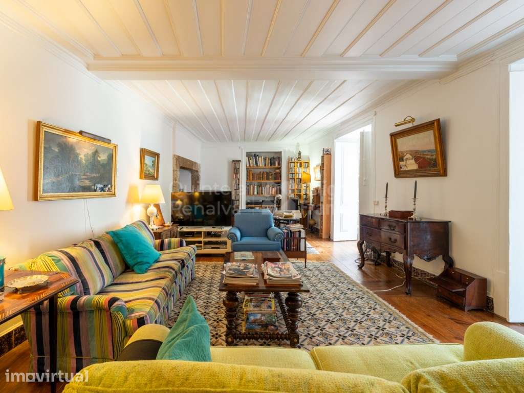 Apartamento T3+2 com jardim em Santos, na Estrela, Lisboa - Grande imagem: 2/36