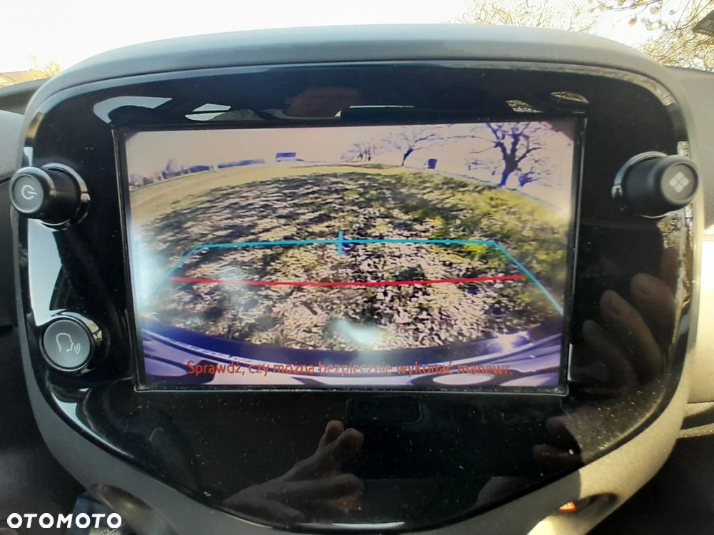 Toyota Aygo x-play - 34